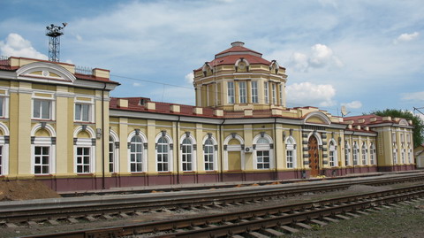 Современный вокзал станции